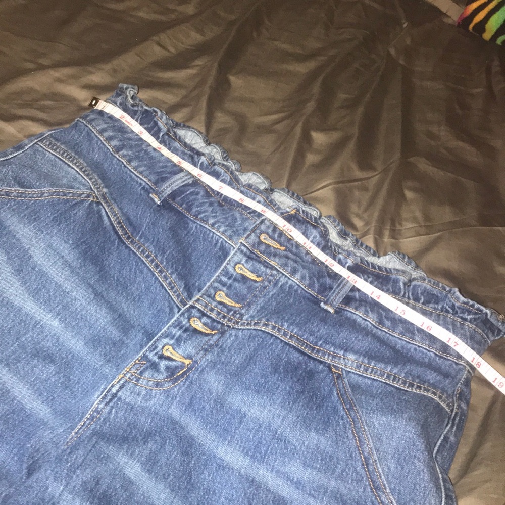 Trendy jean shorts - Picture 4 of 6